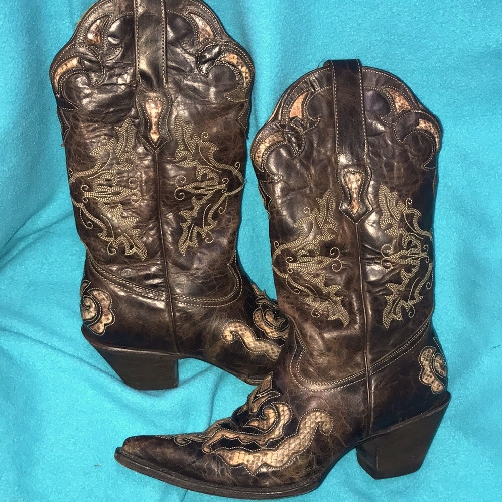 Stetson Handmade Python inlay distressed leather - Picture 9 of 10
